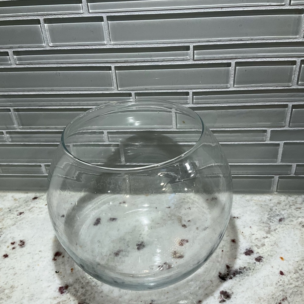 Gray Accent Vase with Elegant Design